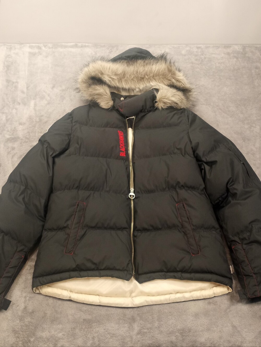 NHL Women's Black Puffer Jacket with Faux Fur Hood Size Large